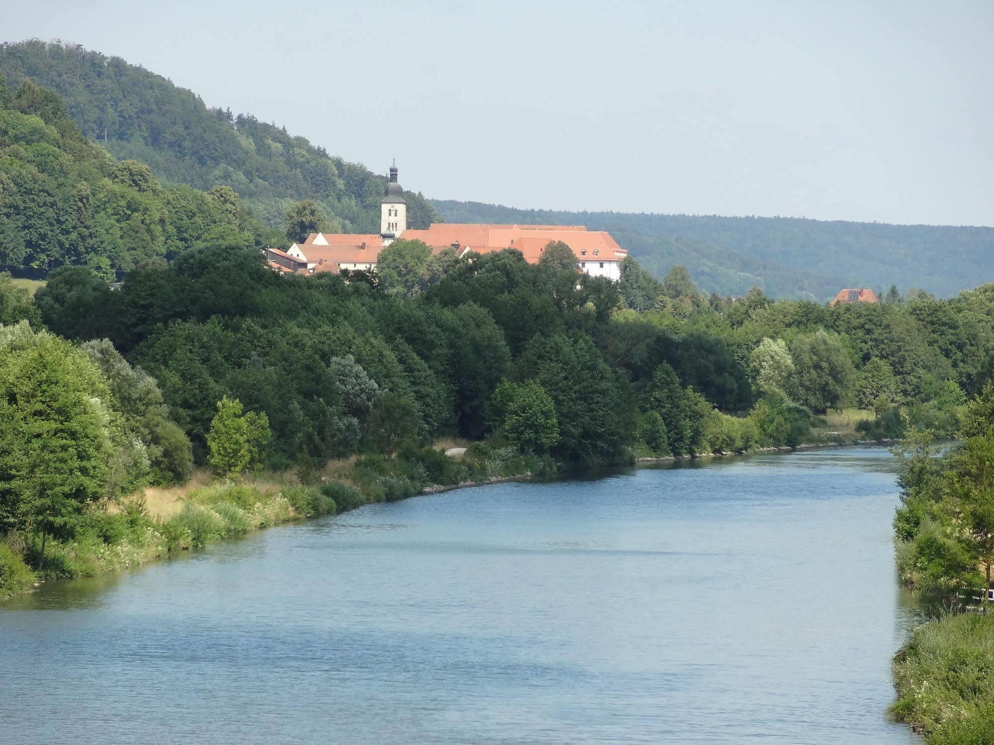 Donauer Im Altmuehltal - Ferienwohnungen Biberbach  Exterior photo